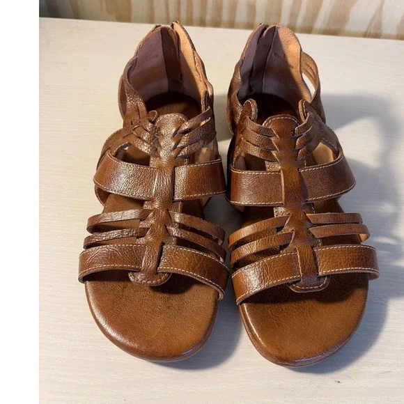 Bed Stu Cara Womens 8.5 Tan Leather Strappy Gladiator Sandals Flat Back Zip boho - Picture 2 of 7